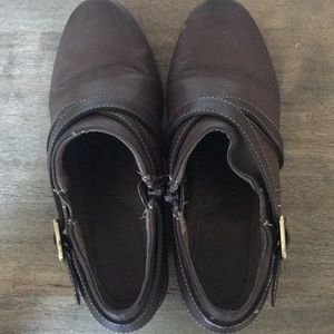 Brown heels